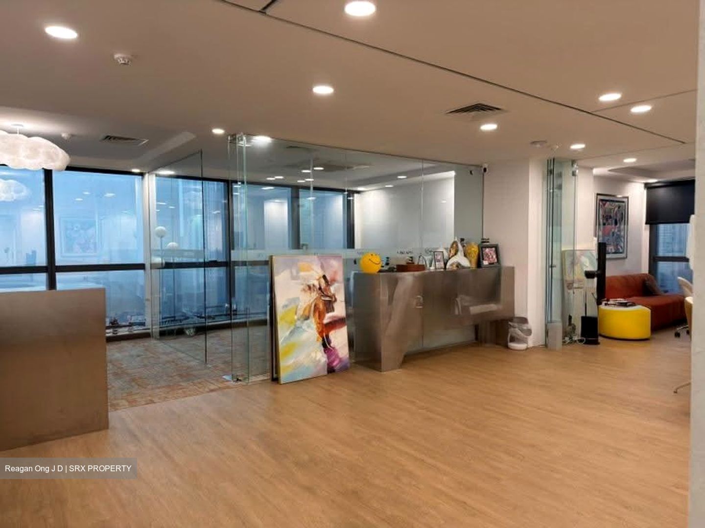 High Street Centre (D6), Office #630560561